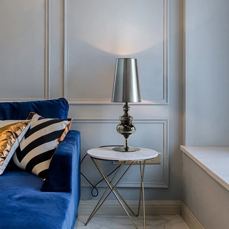 SAGGI | NORDIC MINIMALIST TABLE LAMP
