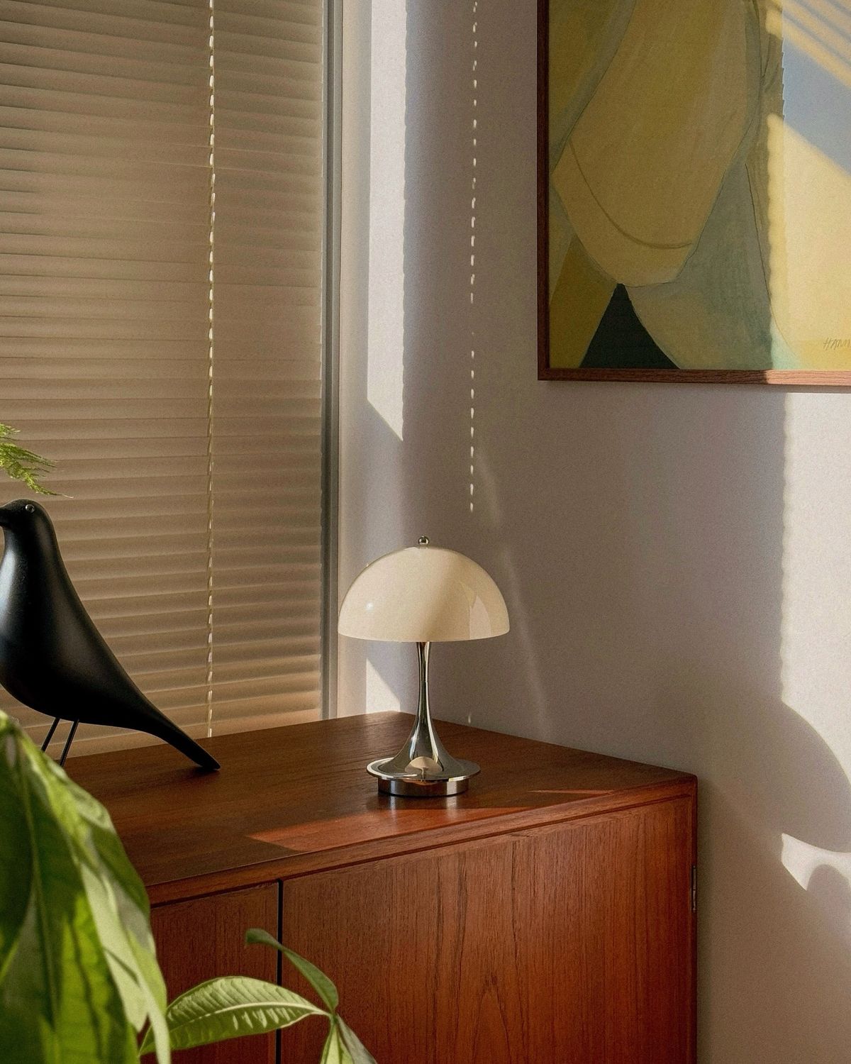 NERO | COLOUR-CHANGING LED LIGHT