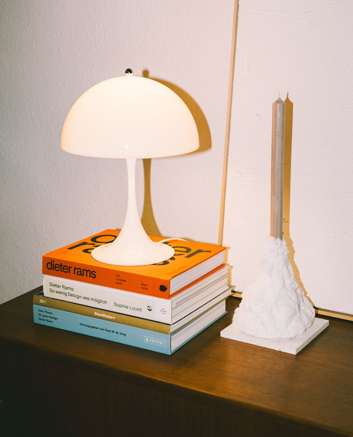 NERO | COLOUR-CHANGING LED LIGHT