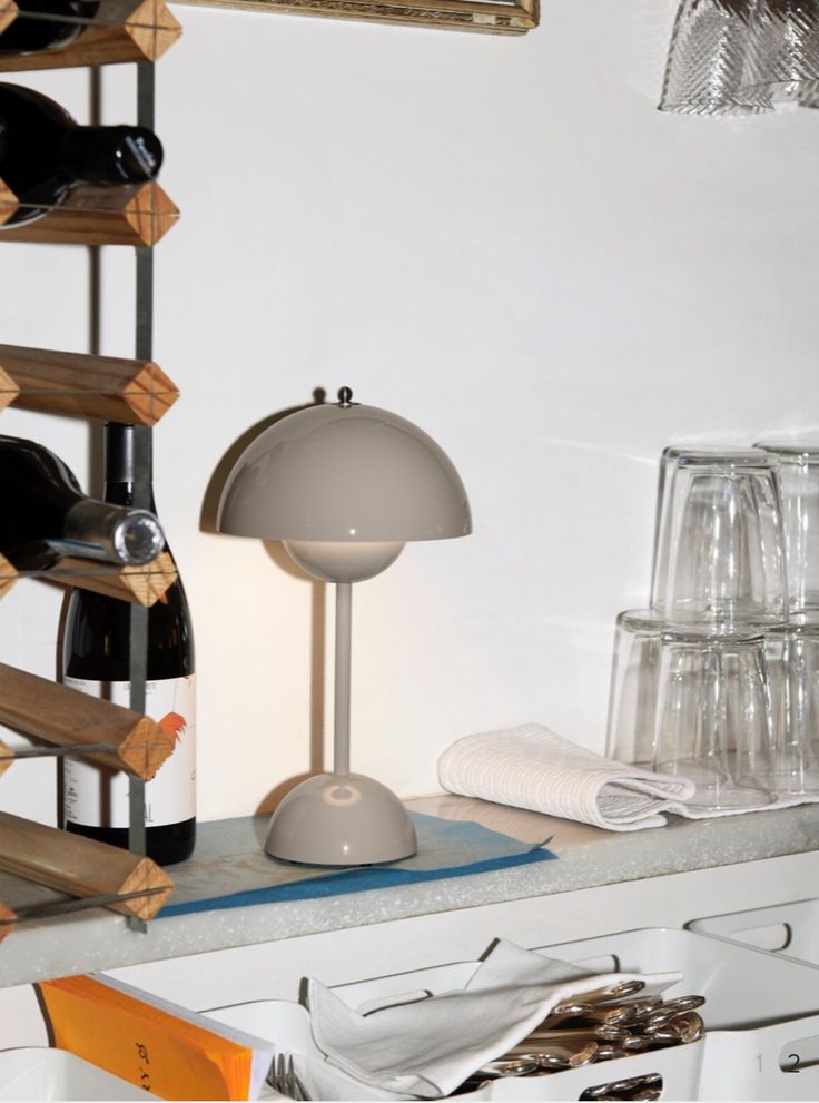 OMINA | NORDIC MINIMALIST LED LAMP